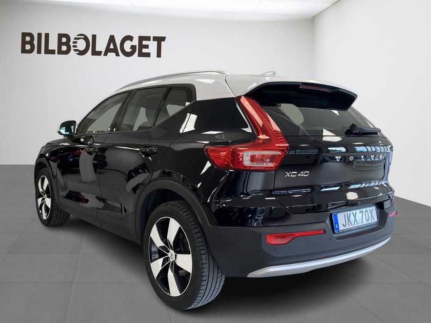 Bild 3 av Volvo XC40 B4 AWD Bensin Momentum Advanced Edt