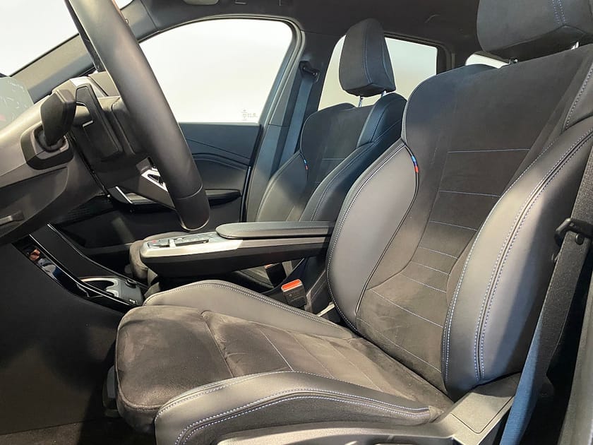 Bild 5 av BMW X1 sDrive18i 4,95% ränta M-Sport Rattvärme