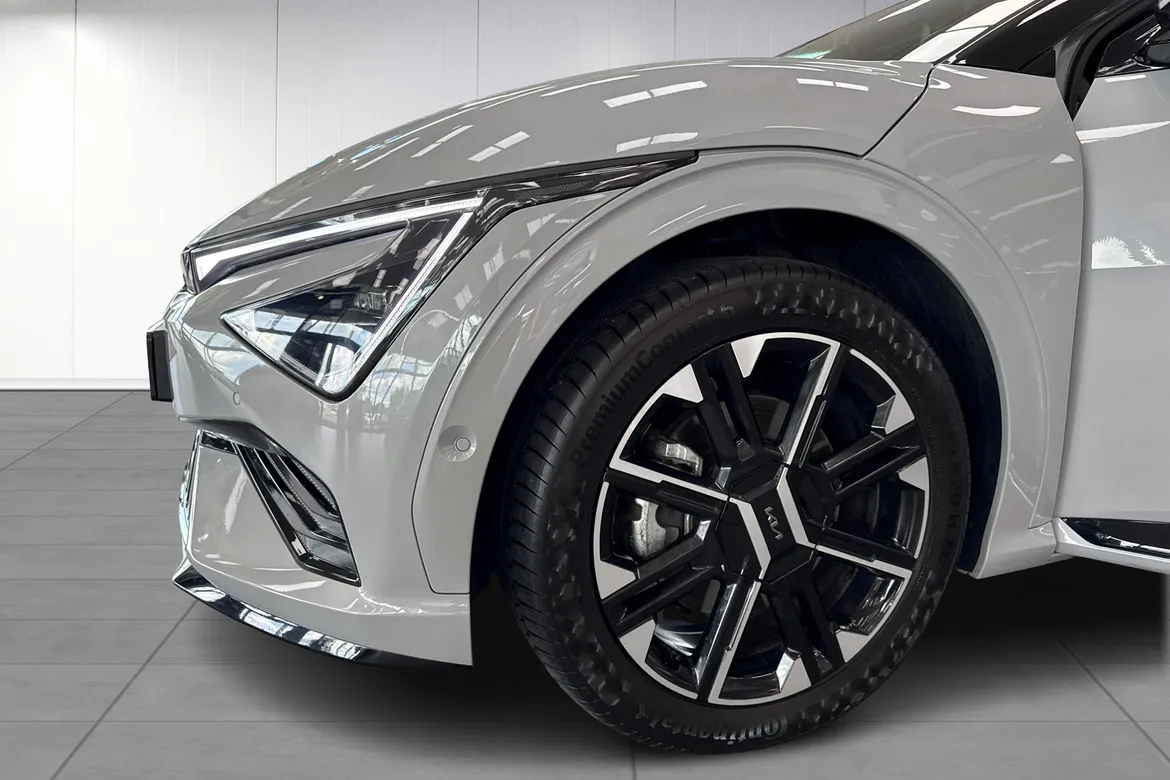 picture of a car