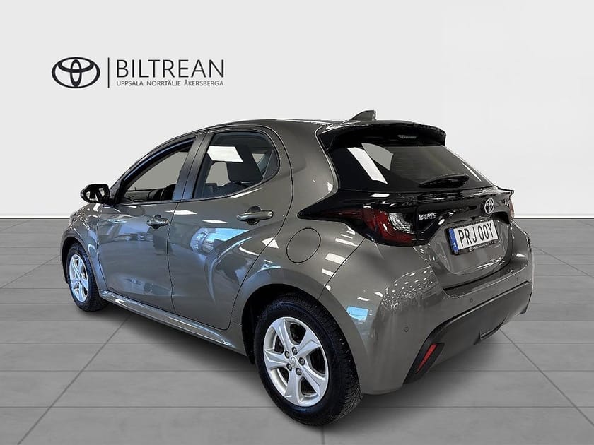 Bild 3 av Toyota Yaris Hybrid 1,5 Active Komfortpaket P-sensorer V-hjul Ingår!