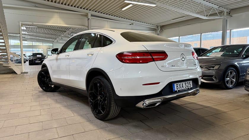 Bild 4 av Mercedes-Benz GLC 220 d Coupé 4MATIC 220d 9G-Tronic Eu6 Backkamera 21" GMP