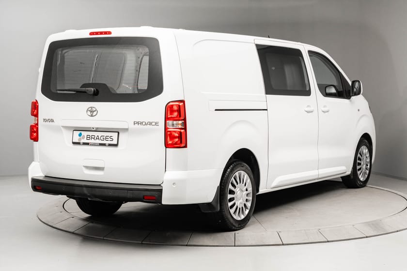 Bilde 4 av Toyota Proace 2,0 D 144 Comfort L2H1 SHB aut
