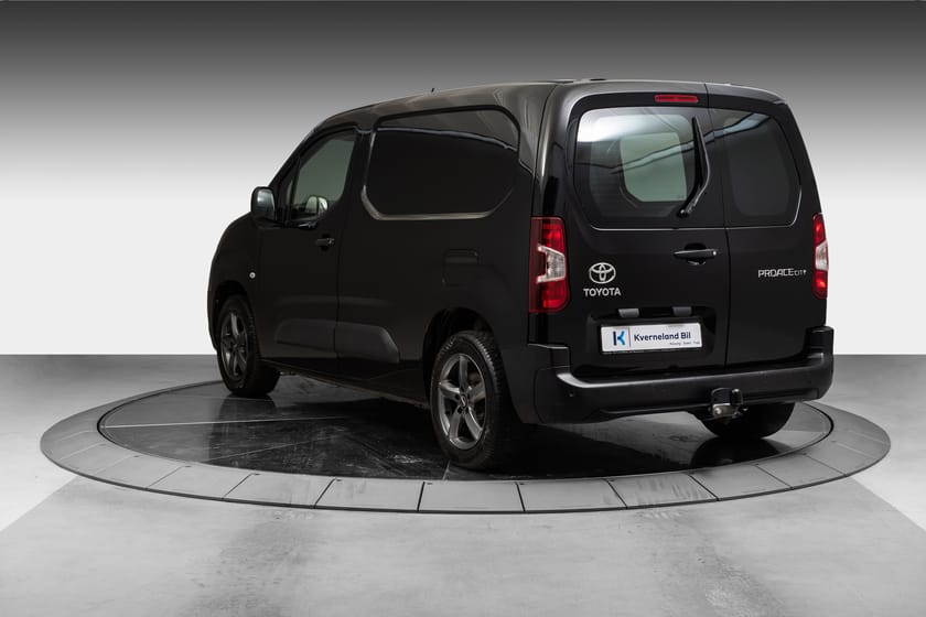 Bilde 3 av Toyota ProAce City 1.5D, 1500kg hengervekt, Garanti