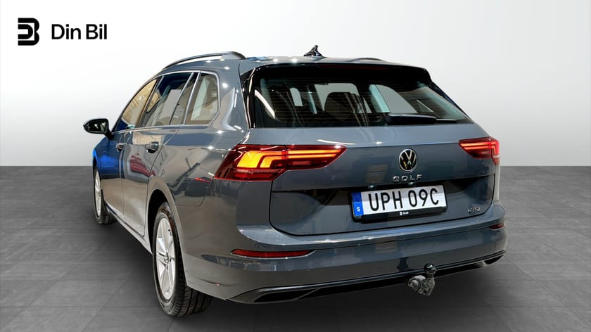 Bild 3 av Volkswagen Golf Sportscombi eTSI150 DSG Drag/P-värmare