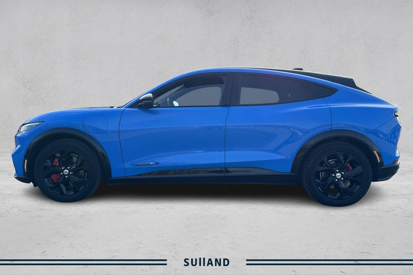 Bilde 2 av Ford Mustang Mach-E Long Range AWD Range/540KM WLTP/AWD/R.kamera/Skinn/Carplay++