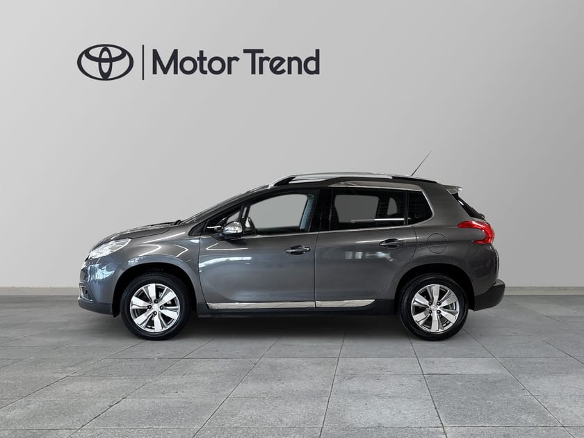 Bild 3 av Peugeot 2008 1.2 e-THP EGS 110hk Allure Pano Drag Vhjul