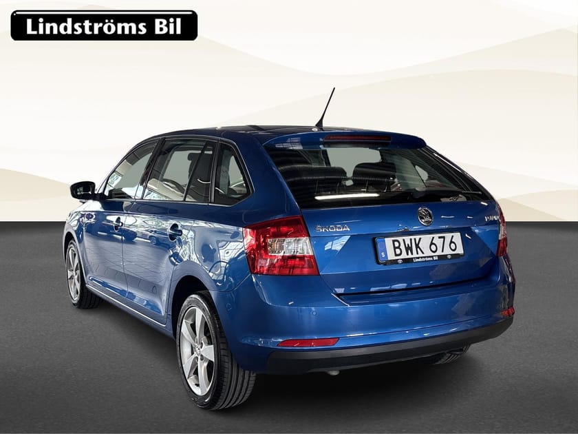 Bild 3 av Škoda Rapid Spaceback 1.6 TDI Plus Sommar/Vinterhjul