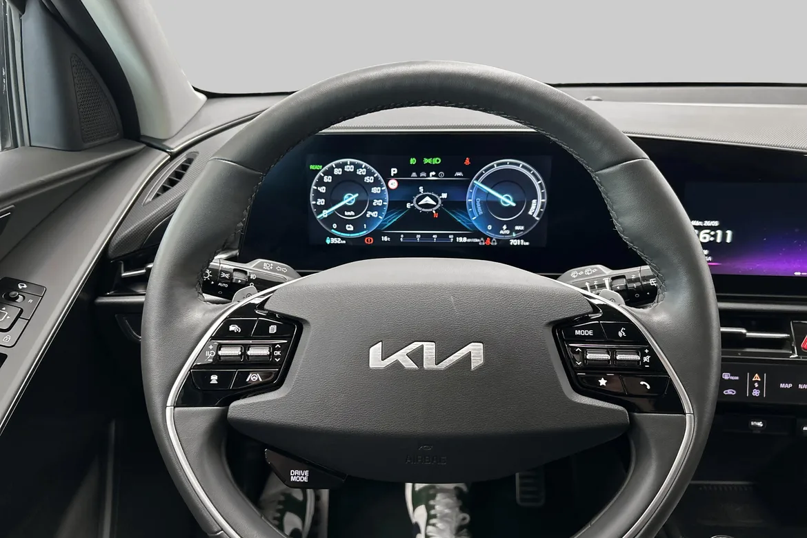picture of a car