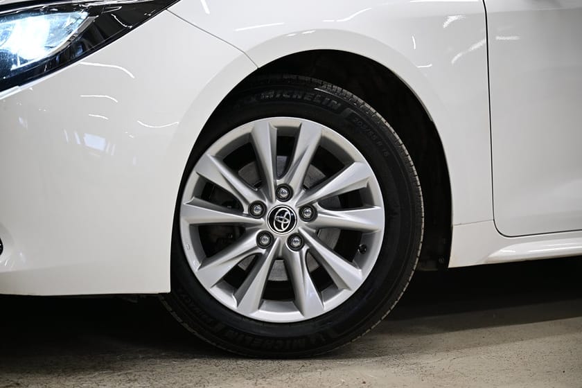 Bild 3 av Toyota Corolla Touring Sports Hybrid 140HK Active|Backkamera|Leasbar