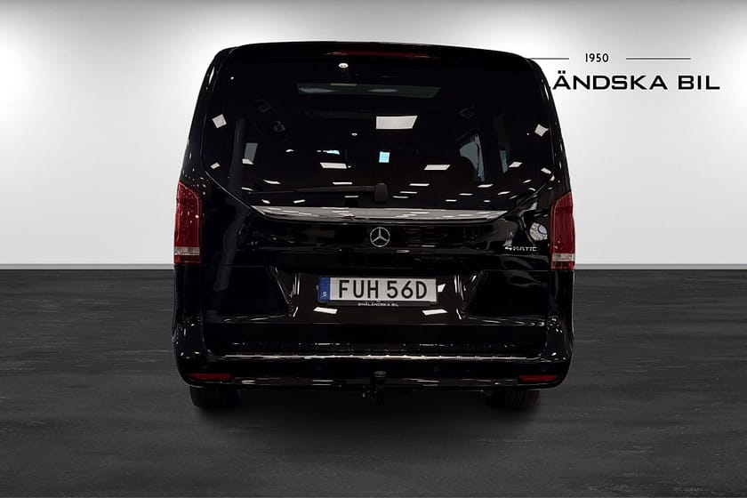 Bild 5 av Mercedes-Benz V 300d 4MATIC 3.2t Lång AMG, Pano/L-fjädring ,BURMESTER, Drag