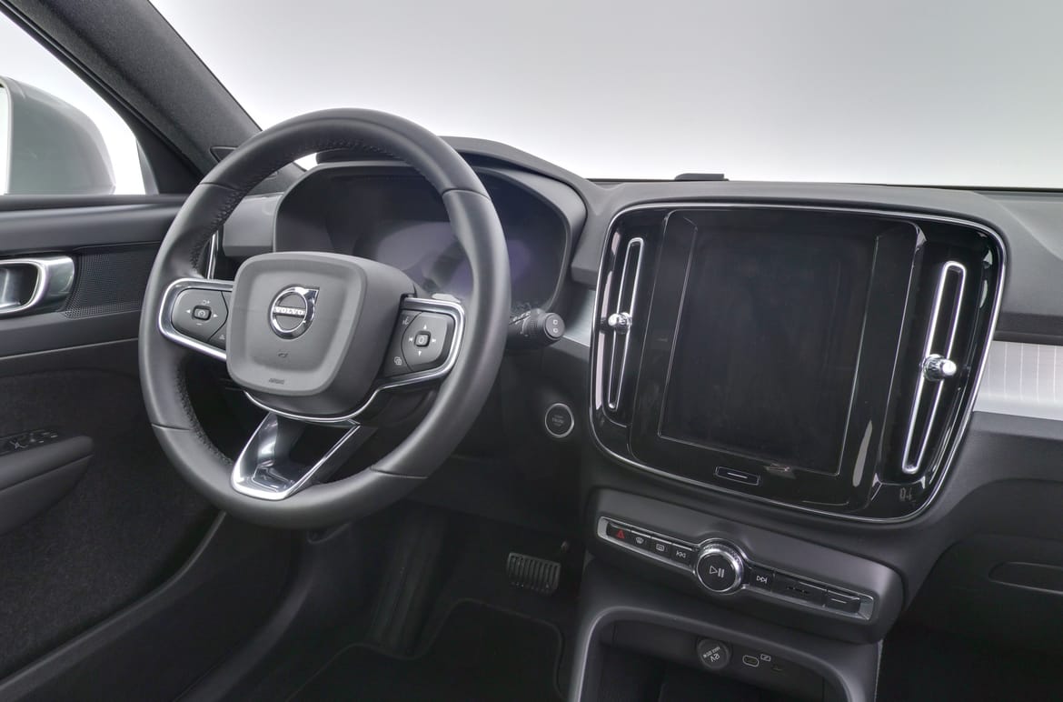 Volvo XC40 2024 - miniatyr 8