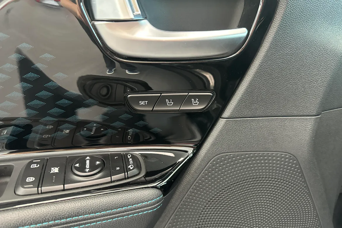 picture of a car