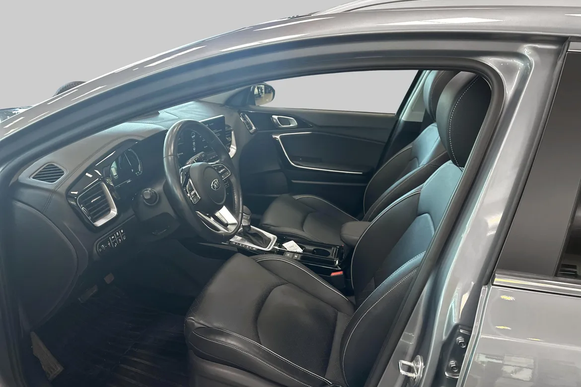 picture of a car