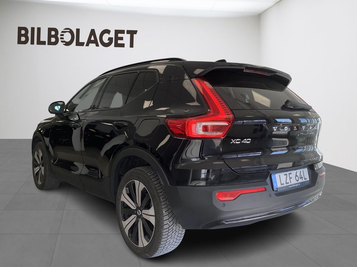 Volvo XC40 2023 - miniatyr 4