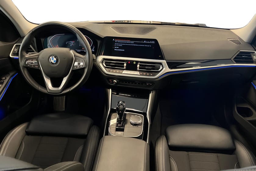 Bild 2 av BMW 320d Touring 320 |Steptronic|Sport line|Värmare|Svankstöd