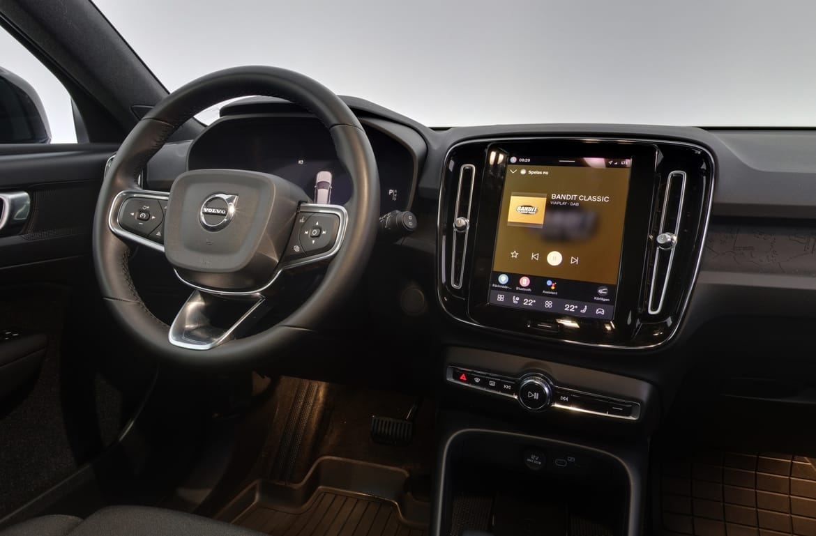 Volvo XC40 2023 - miniatyr 9