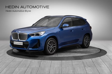 BMW iX1 xDrive30