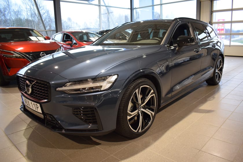 Bild 1 av Volvo V60 T6 Plus Dark Nordic Edition