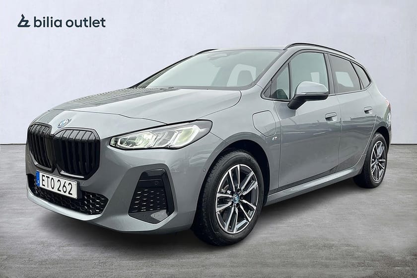 Bild 1 av BMW 230e xDrive Active Tourer M Sport 326hk Hotellpaket