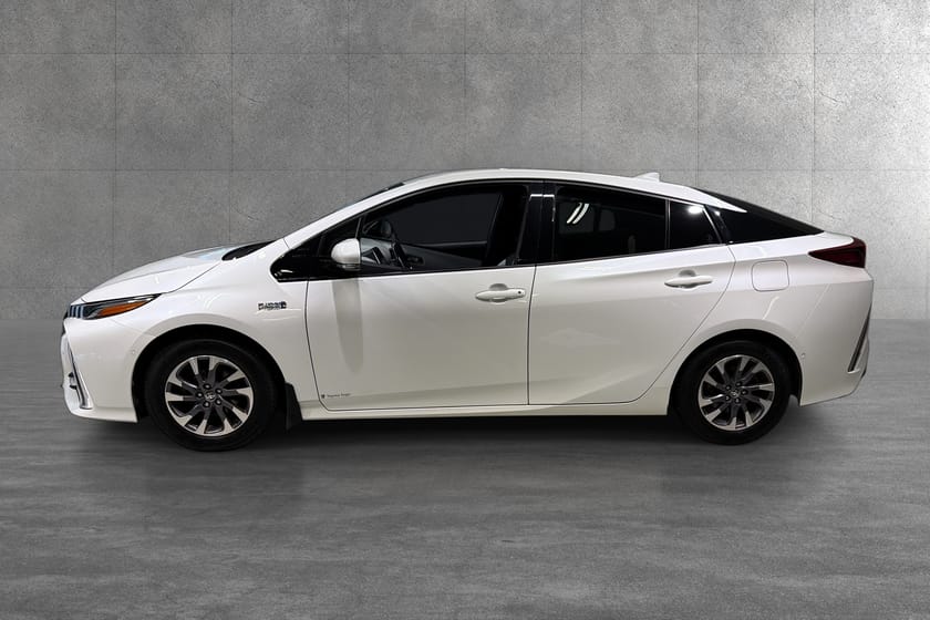 Bilde 2 av Toyota Prius Plug-in Hybrid 