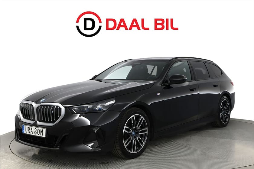 Bild 1 av BMW i5 eDrive40 Touring 340HK M-SPORT ACTIVE LAUNCH EDT DRAG