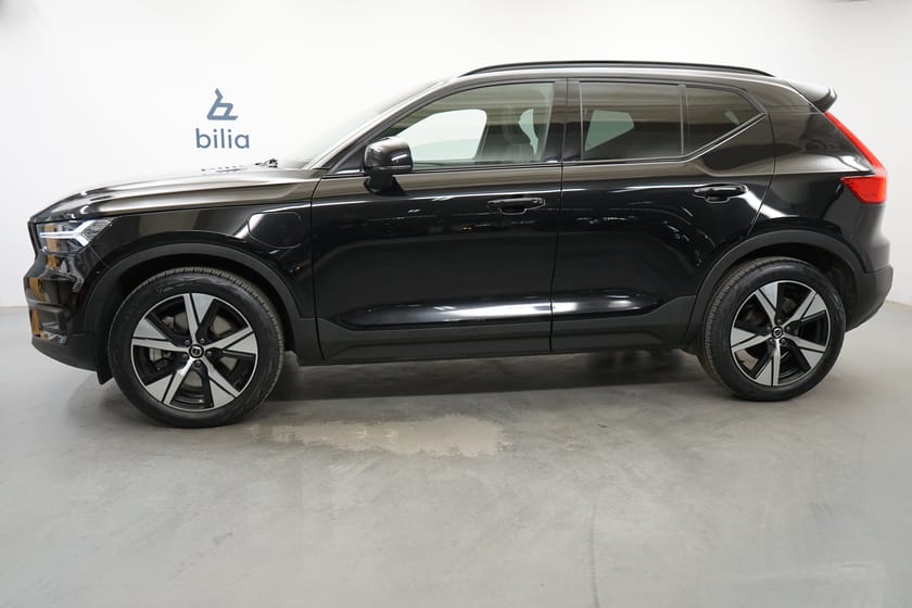 Bild 2 av Volvo XC40 Recharge T5 R-Design, Dragkrok, Baklucka elmanövrerad, Taklucka