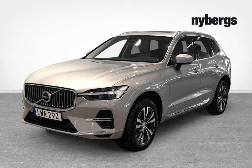 Bild 1 av Volvo XC60 Recharge T6 Core Edition, HarmanKardon/Panorama/Kamera