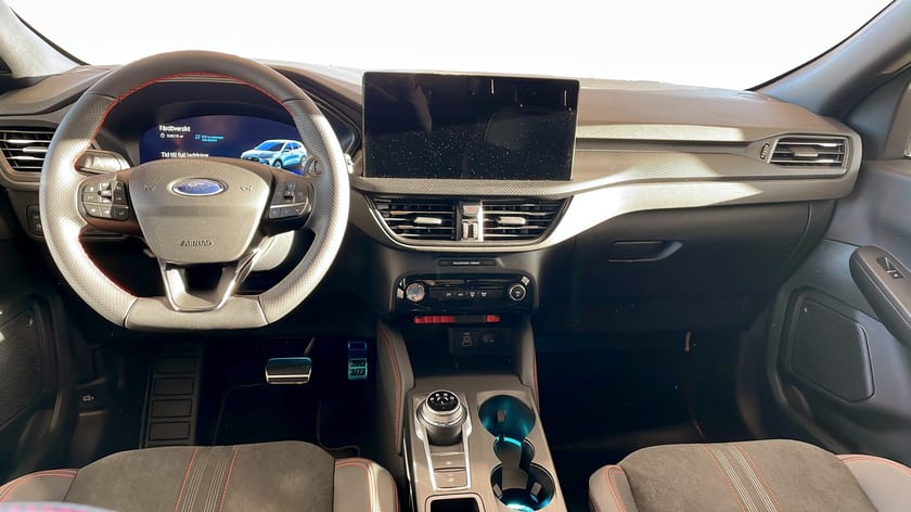 Bild 4 av Ford Kuga Plug-In Hybrid ST-LINE X 2.5 243hk Black Edition Drag