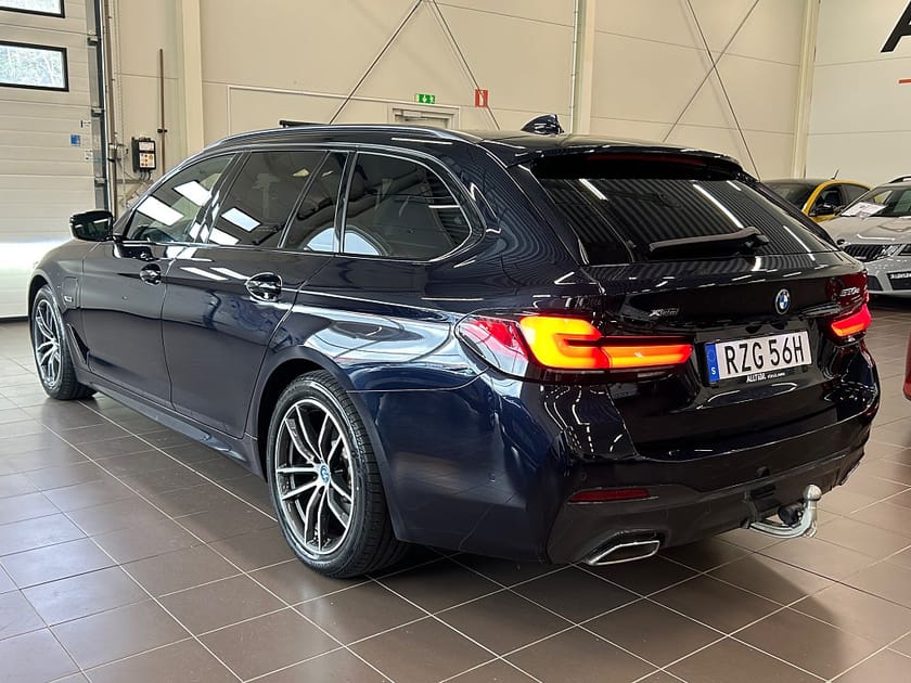 Bild 5 av BMW 530e xDrive Touring AUT M Sport Kamera/Navi/Drag/HK/Läder