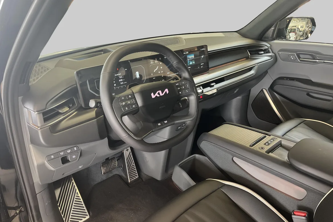 picture of a car
