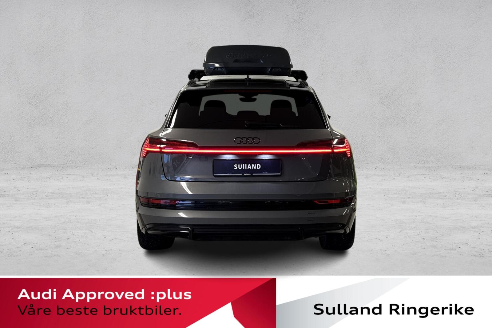 Thumnail bilde 3 av Audi e-tron 55 quattro