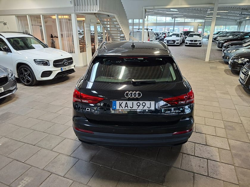 Bild 4 av Audi Q3 45 TFSI e 245 Plugin Hybrid  S Tronic Proline Drag