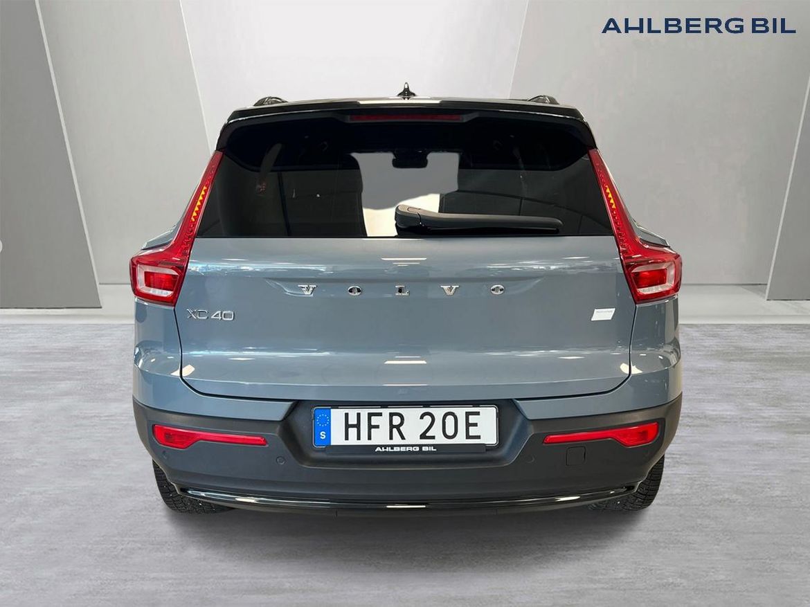 Volvo XC40 2023 - miniatyr 7