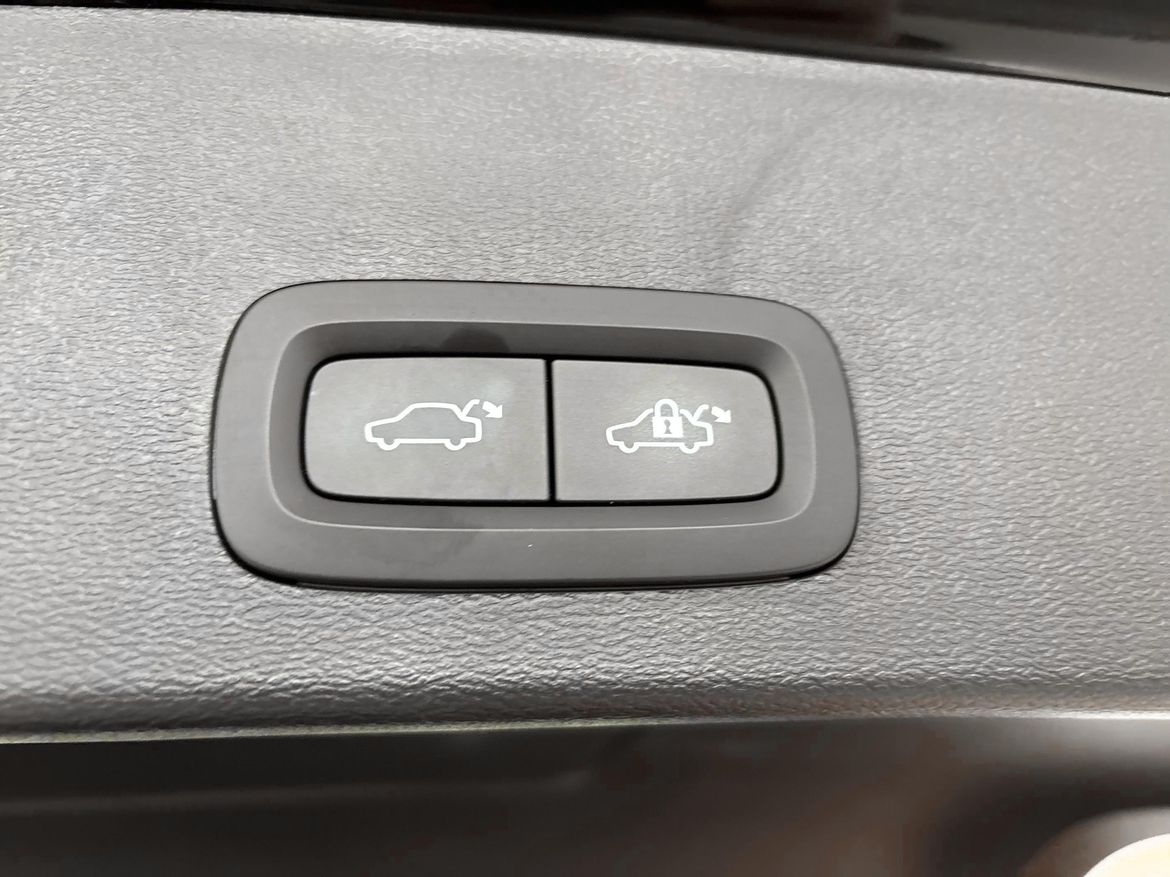 Volvo XC40 2023 - miniatyr 11