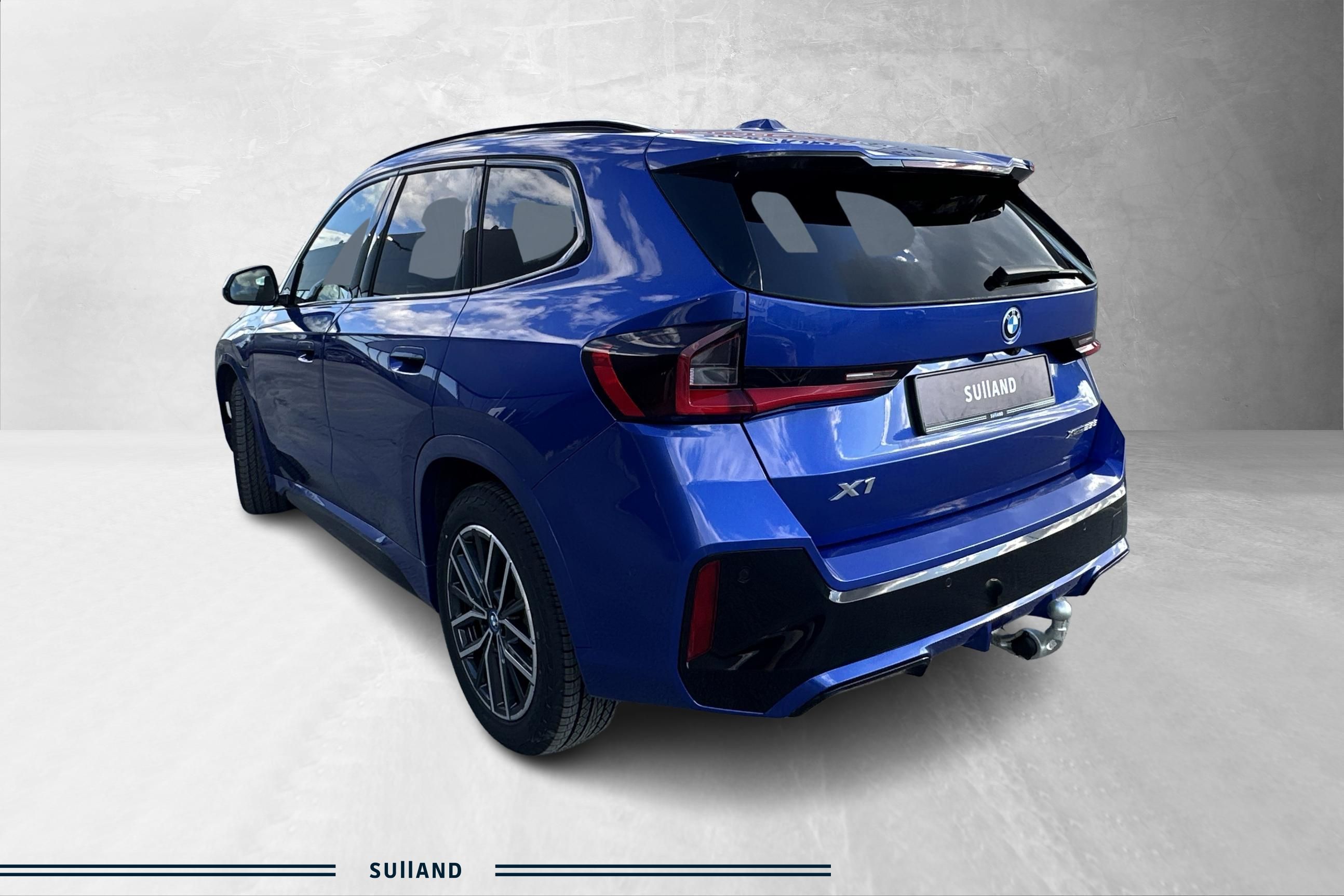 Thumnail bilde 2 av BMW X1 xDrive25e