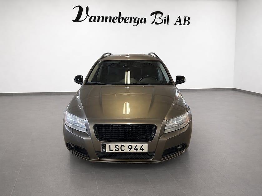 Bild 2 av Volvo V70 D3 Momentum Drag/ Euro 5