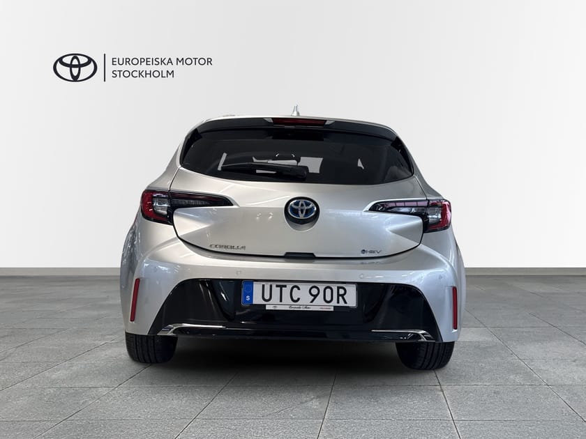 Bild 4 av Toyota Corolla Hybrid 1,8 5D STYLE / P-SENSOR / DÖDAVINKEL