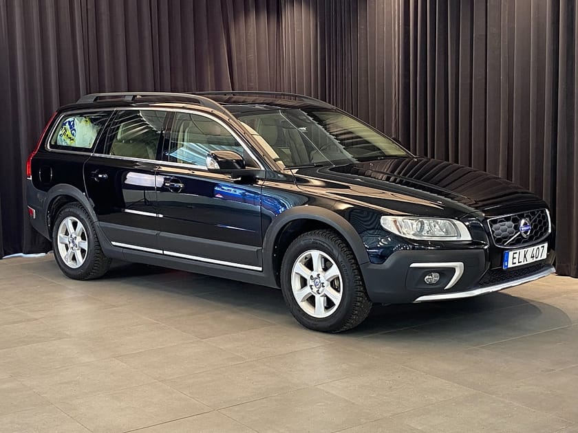 Bild 1 av Volvo XC70 D4 AWD Geartronic Executive, Inscription / Drag / Värma