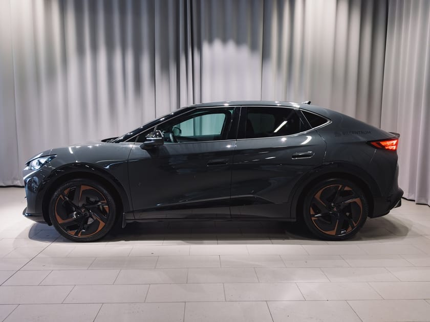 Bild 3 av CUPRA Tavascan VZ 77 KWH 340 HK 4Drive