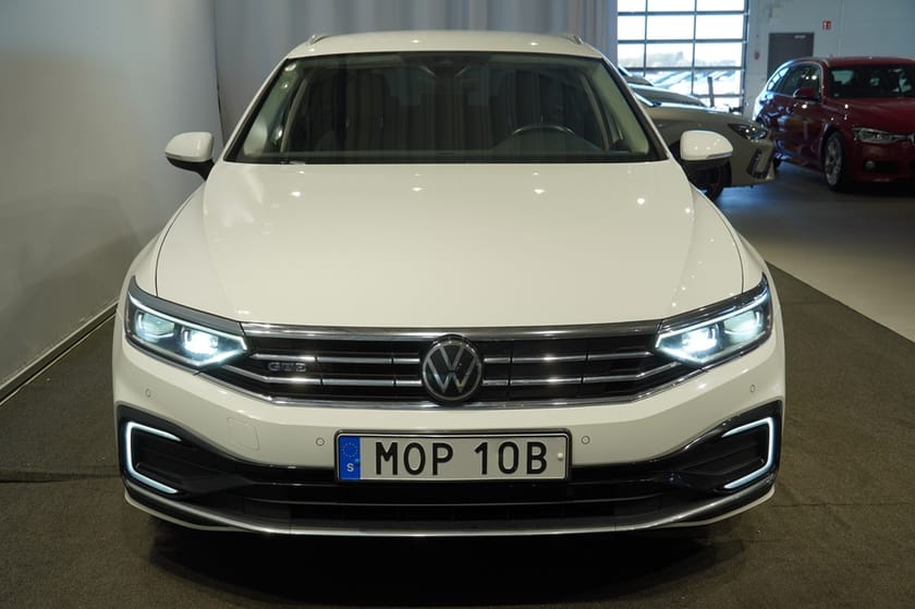 Bild 3 av Volkswagen Passat Sportscombi GTE Plugin Hybrid 218 Hk