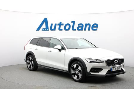 Volvo V60 Cross Country B4 AWD Kamera, Skinn, BLIS, H/K, Minne, Drag 197hk