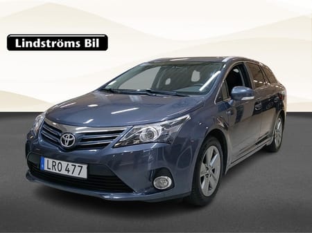 Toyota Avensis Kombi 1.8 EDITION 50 VINTERHJUL DRAGKROK MOTORVÄRMARE
