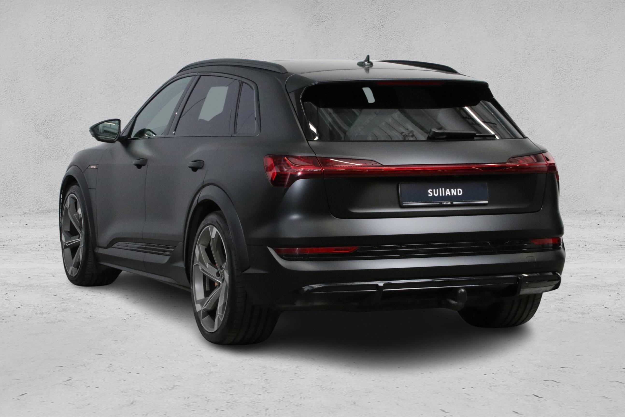 Thumnail bilde 3 av Audi e-tron S quattro