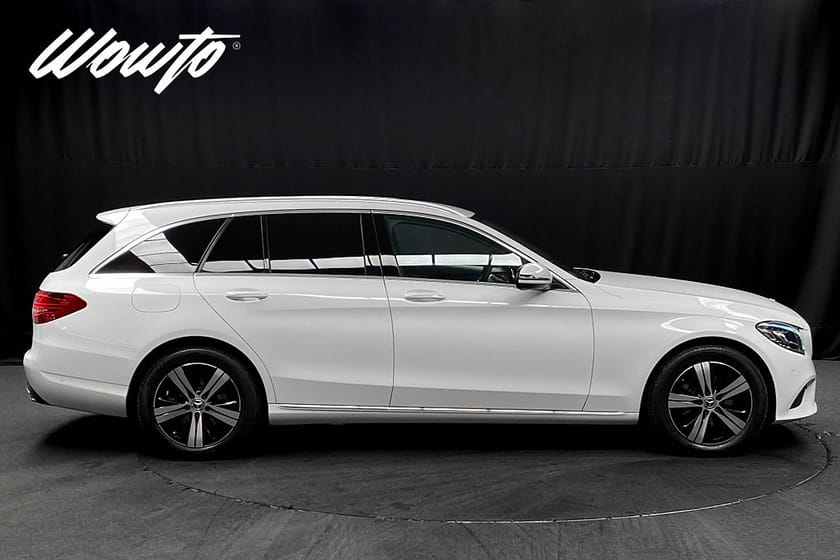 Bild 3 av Mercedes-Benz C 220 T d 194HK Avantgarde /Drag /B-Kamera