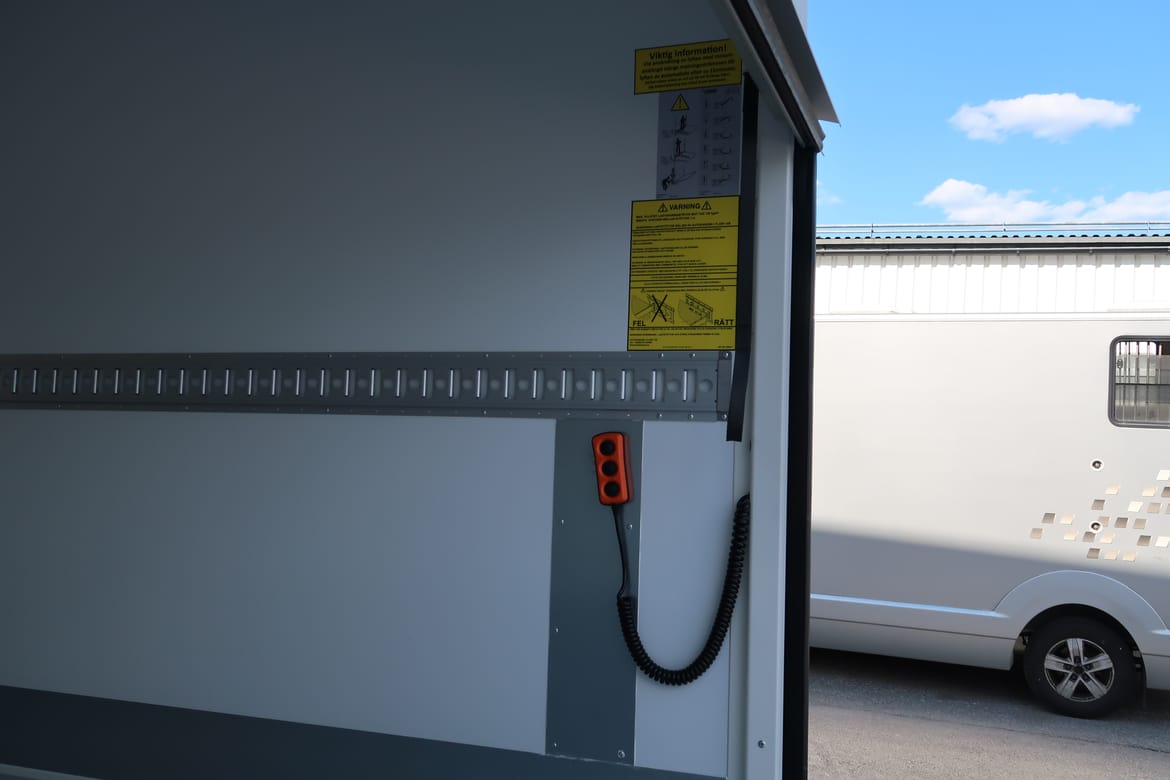 Ford Transit 2023 - miniatyr 6