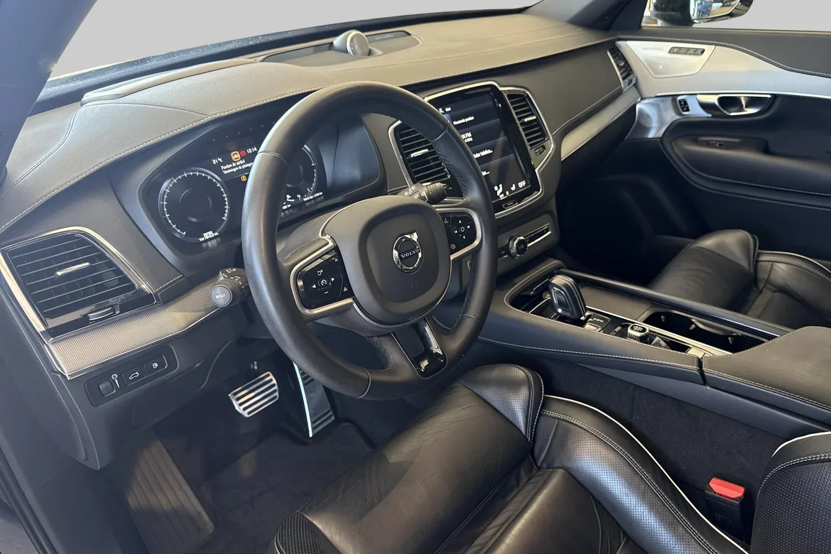 picture of a car