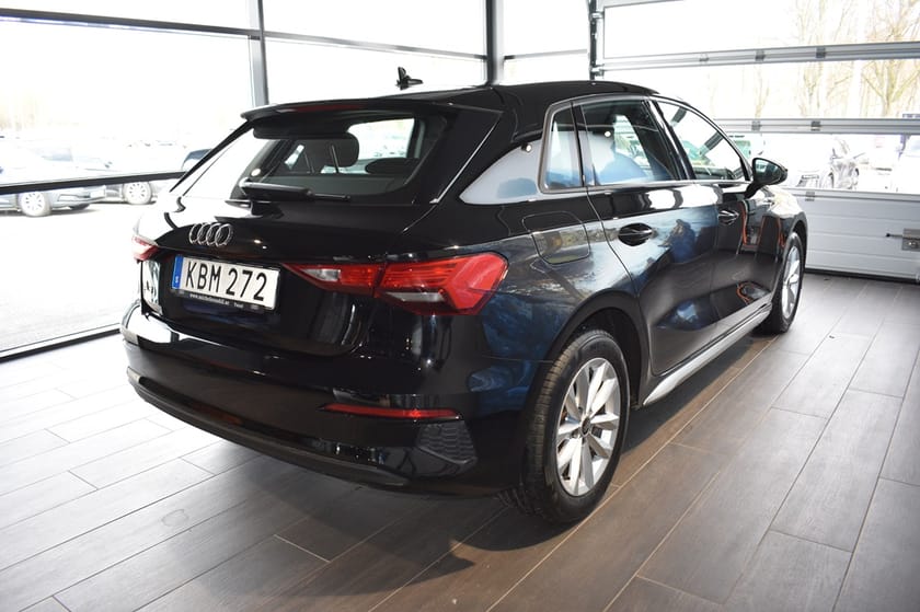 Bild 3 av Audi A3 Sportback 35 TFSI 150 HK PROLINE