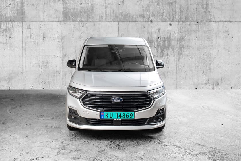 Bilde 3 av Ford Grand Transit Connect 1.5 ECOBOOST PHEV/L2/Limited/Krok/Skyvedør begge sider