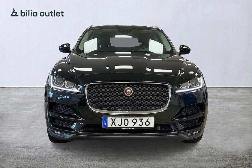 Bild 2 av Jaguar F-Pace 20d AWD Läder Navi Kamera 180hk