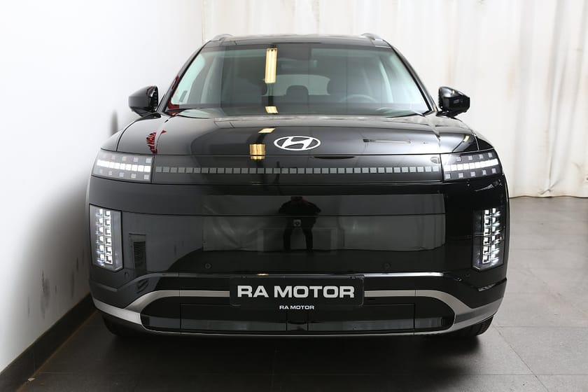 Bild 3 av Hyundai Ioniq 9 Long Range AWD 110 kWh Calligraphy Range| Begränsad kampanj*